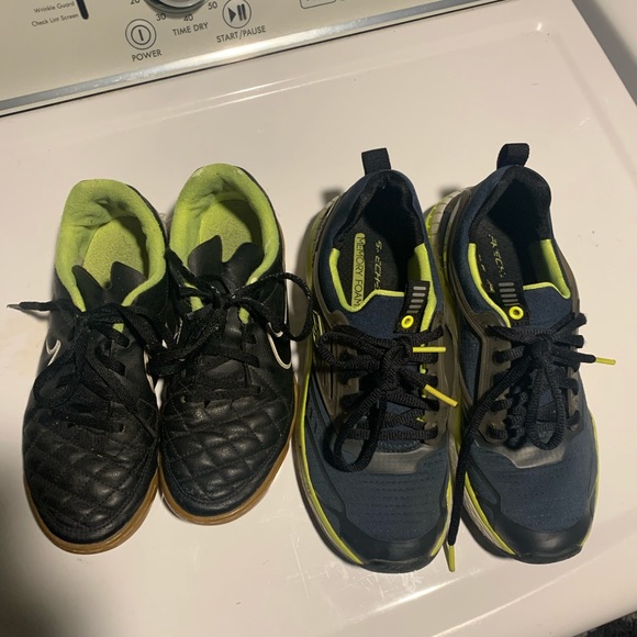 Kids sneaker Bundle - Picture 4 of 8